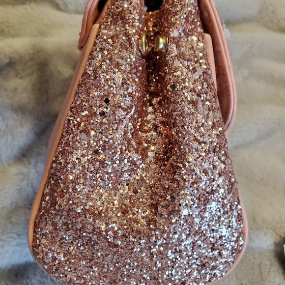 NWOT Glitter Bag with  Optional Crossbody Strap - Picture 4 of 5
